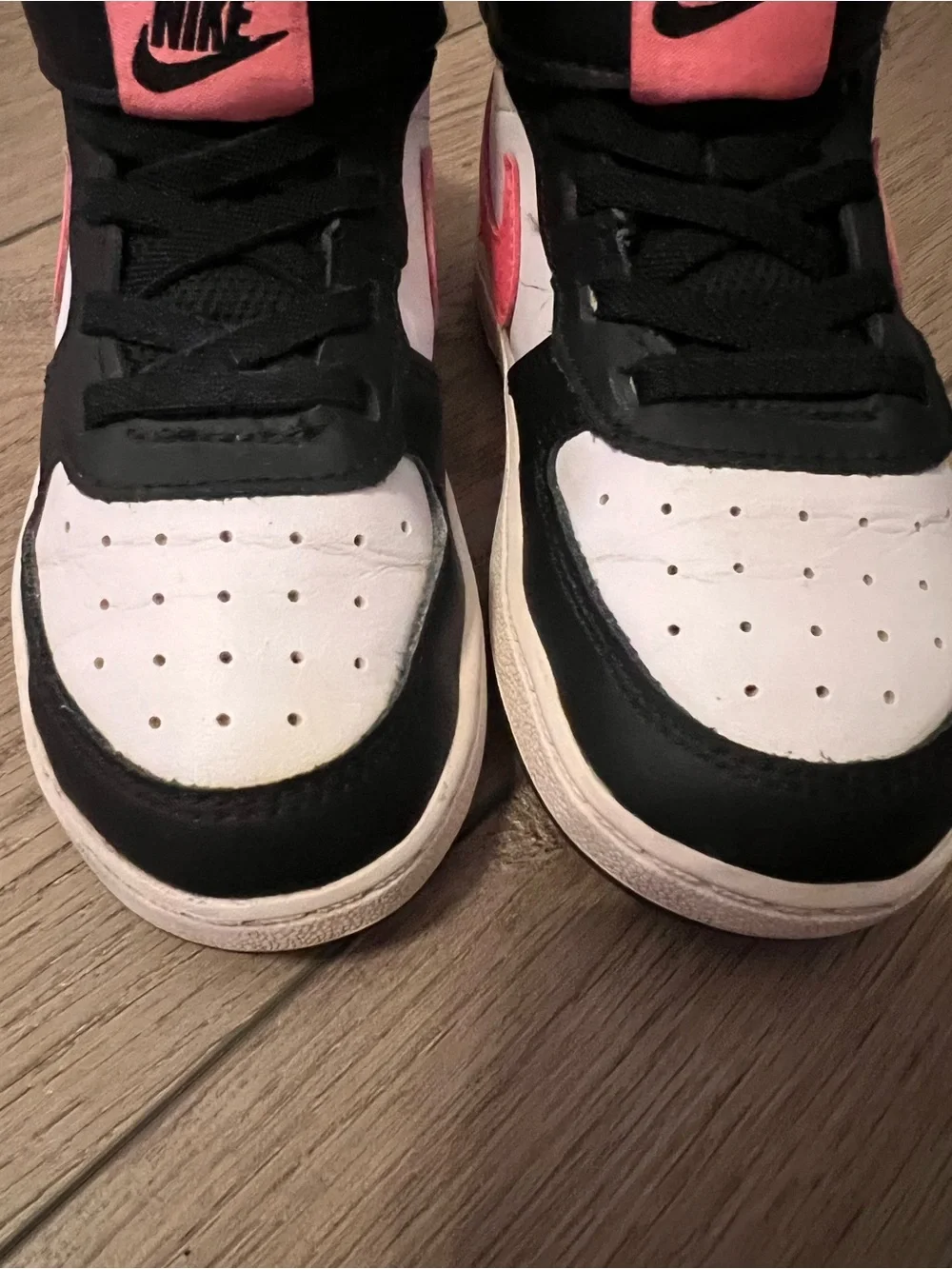 Nike Kids Mid-Top Sneakers - 9C